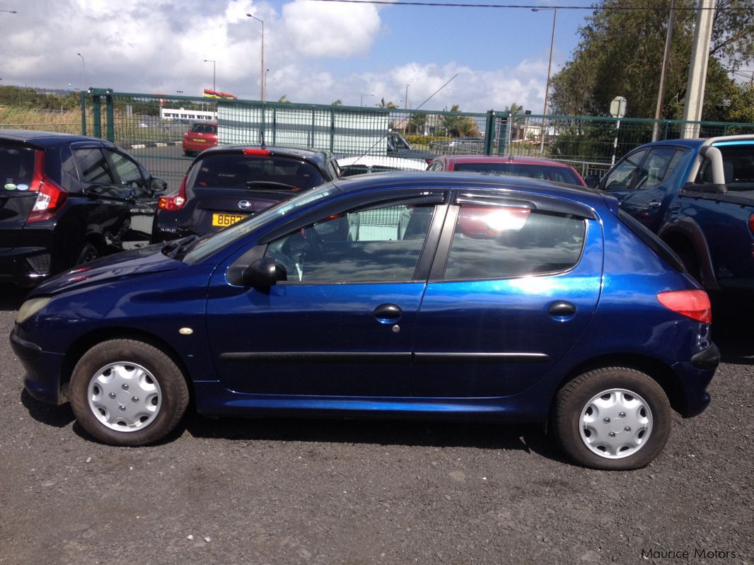 Peugeot 206 - BLUE in Mauritius