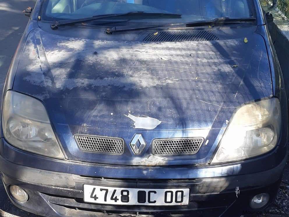 Renault Renault scenic disel turbo hatch back in Mauritius