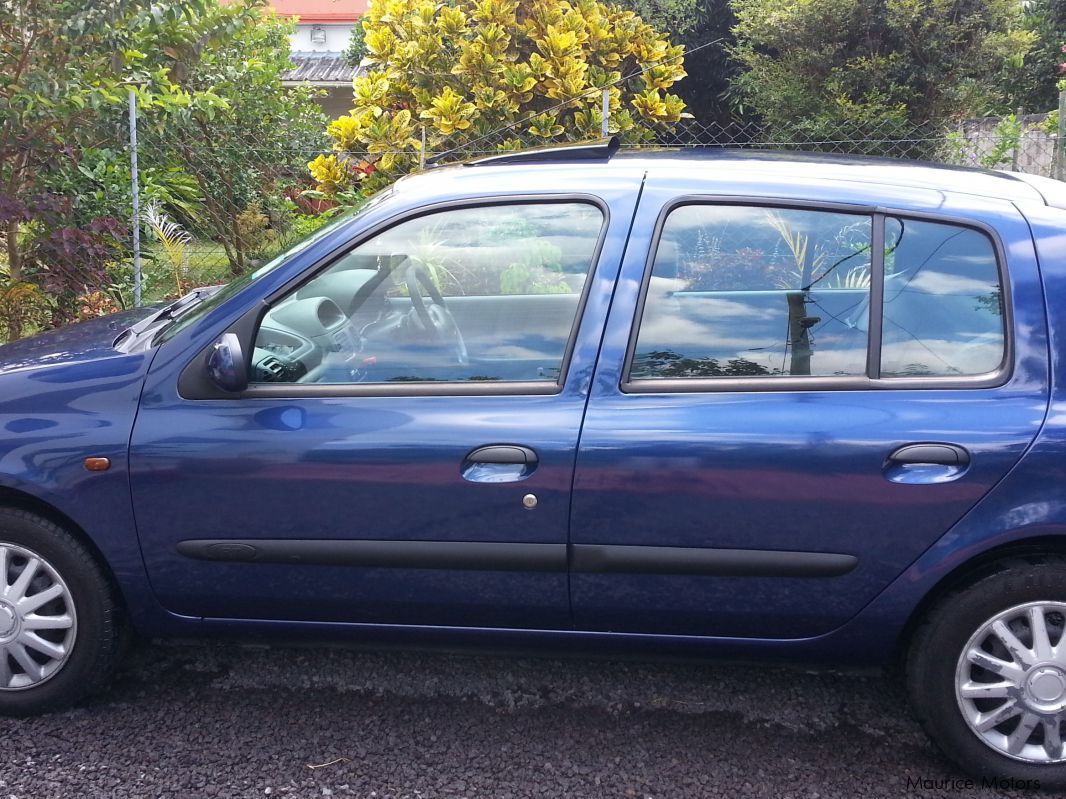 Renault clio in Mauritius