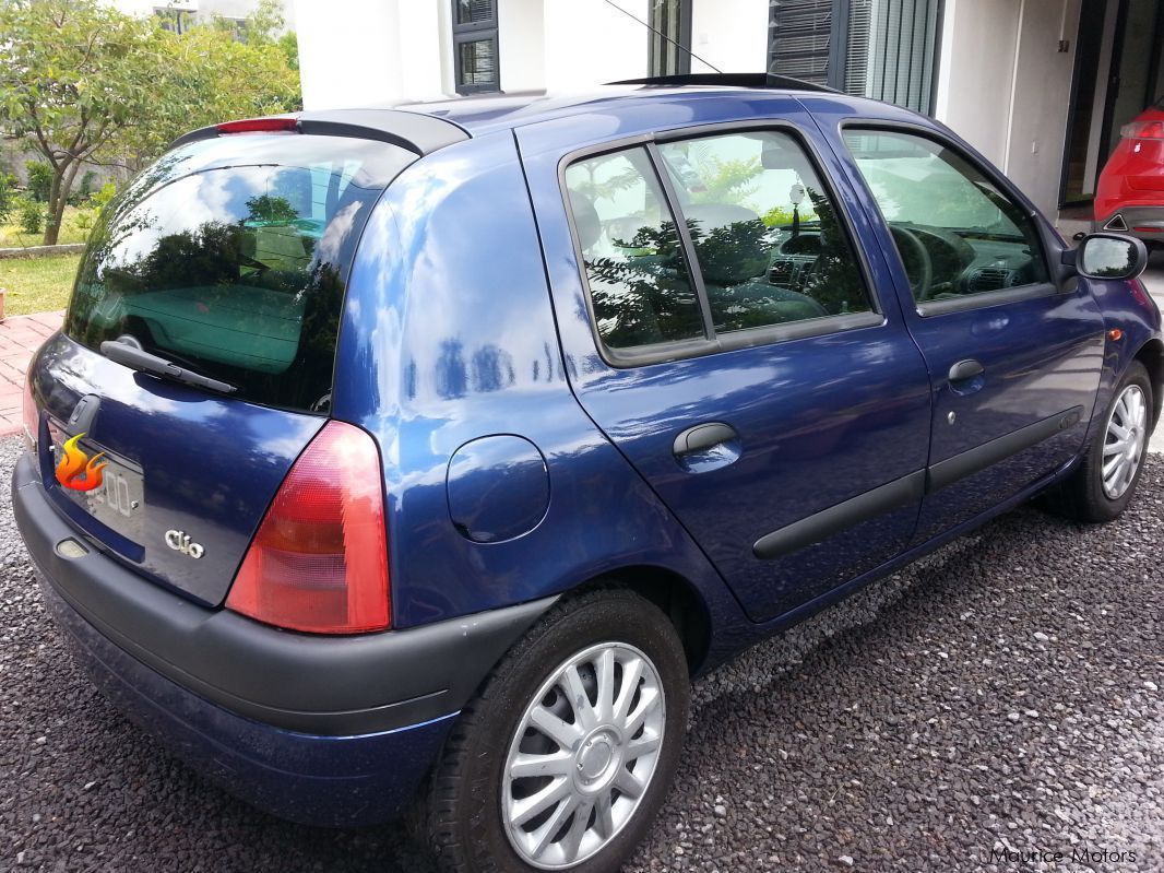 Renault clio in Mauritius