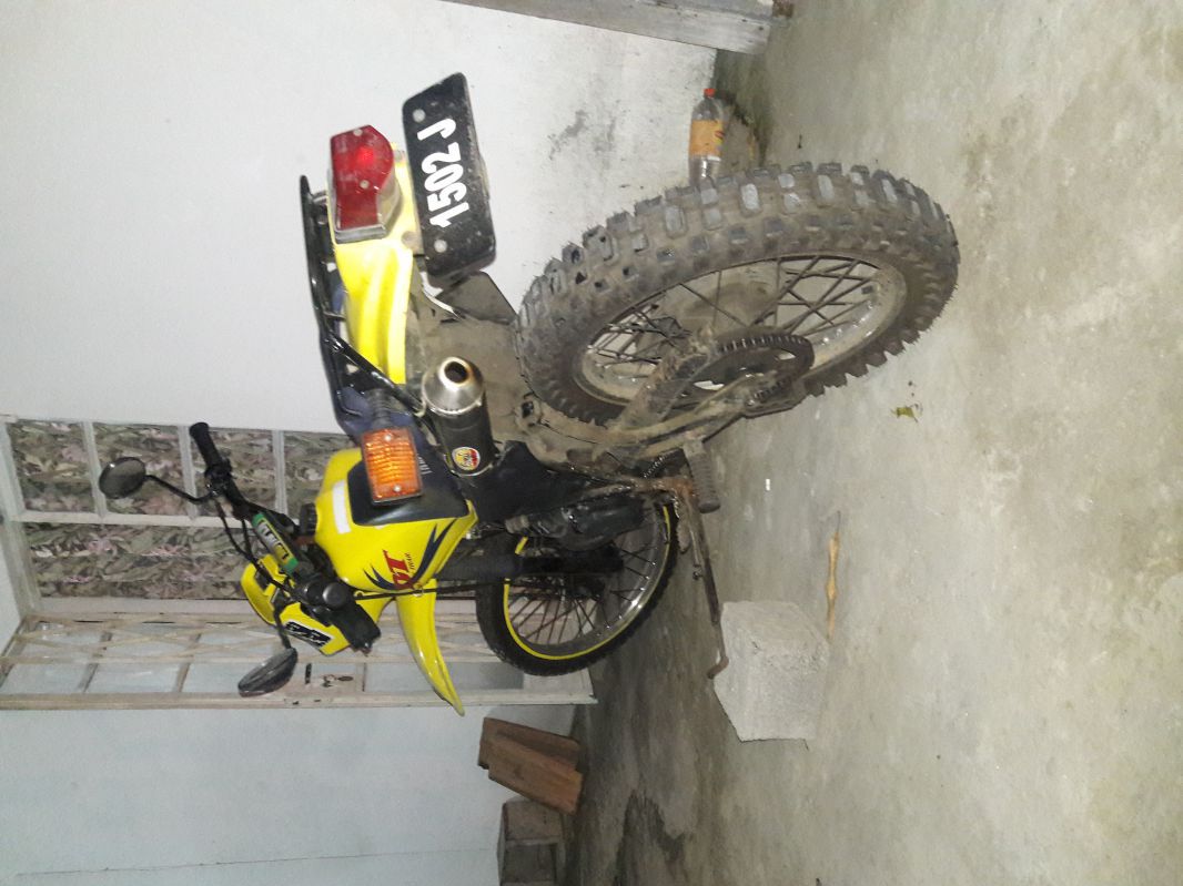 Yamaha Yamaha dt 125 in Mauritius