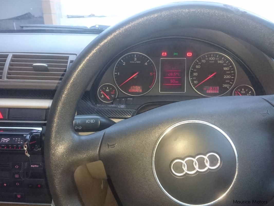 Audi A4 B6 1.9 TDI in Mauritius