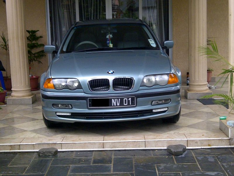 BMW 318i E46 in Mauritius