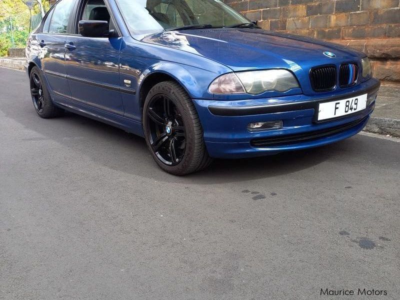 BMW 318i in Mauritius