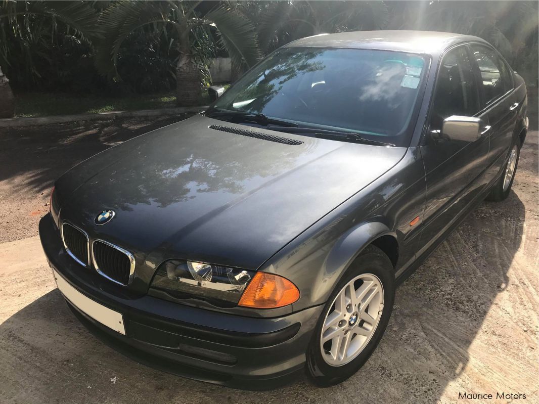 BMW 320 D in Mauritius
