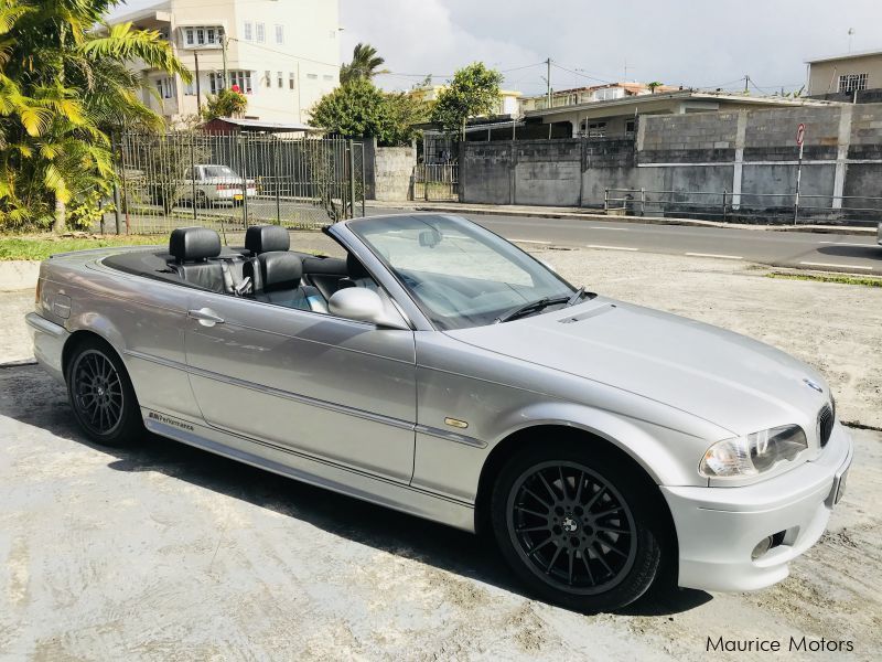 BMW 320i E46 MSPORT CONVERTIBLE 6 CYLINDER in Mauritius