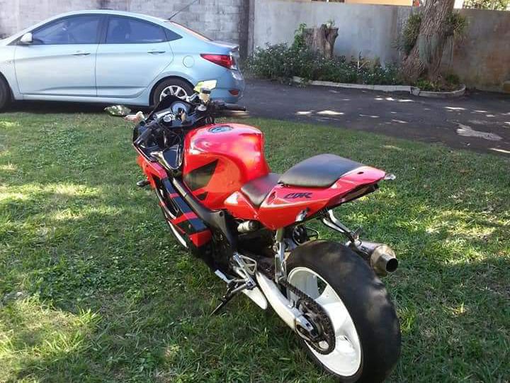 Honda скутер 600