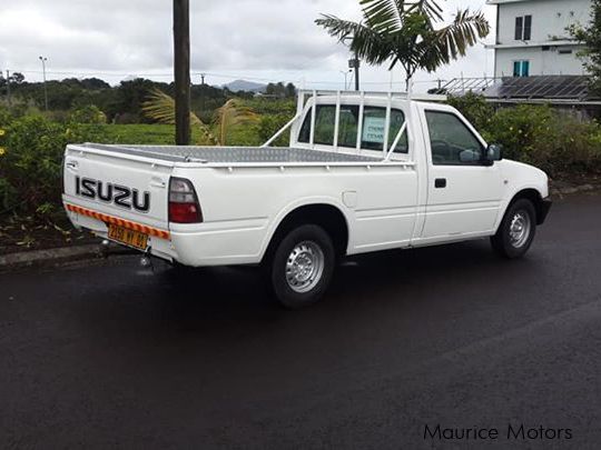 Isuzu Single Cab LS in Mauritius