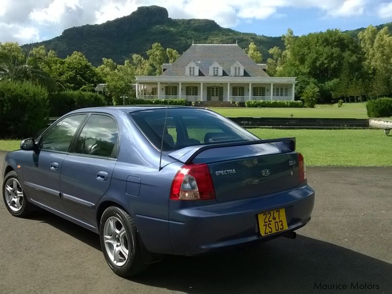 Kia Spectra in Mauritius