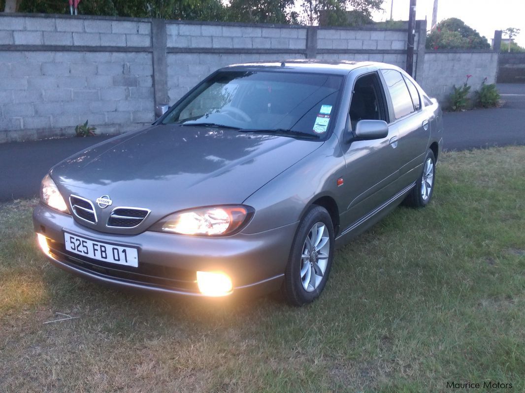 Nissan Primera P11 144 in Mauritius