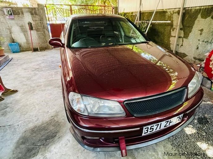 Nissan Sunny N16 in Mauritius