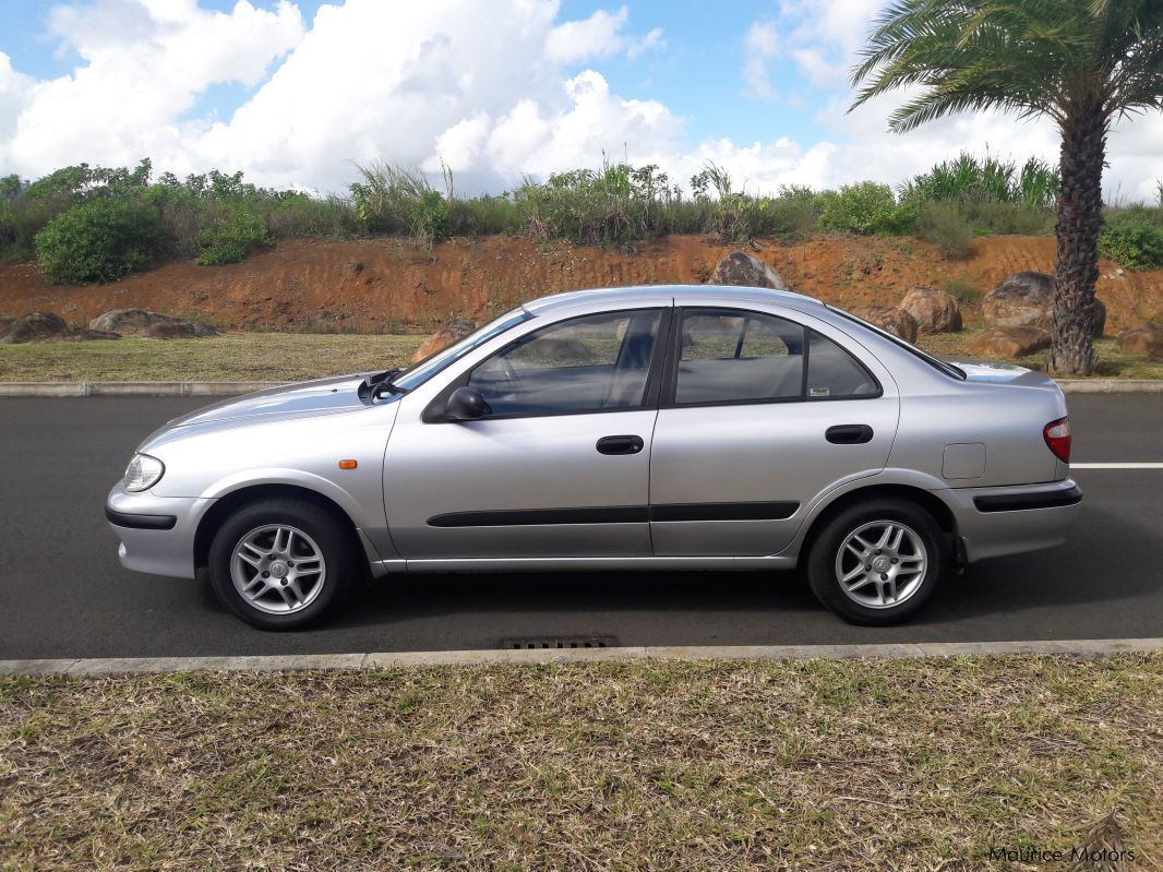 Used Nissan Sunny 2001 Sunny for sale Quatre Bornes Nissan Sunny