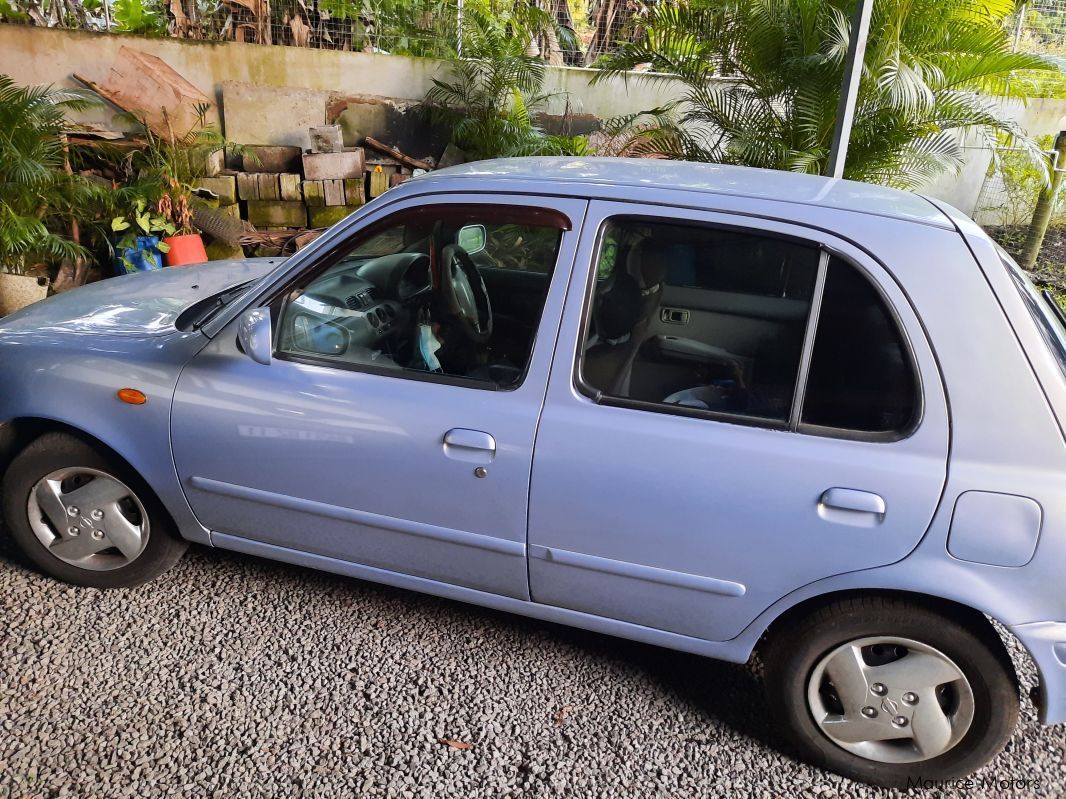 2001 Nissan k11 car Photos - Automatic Transmissions - 135000 km milage
