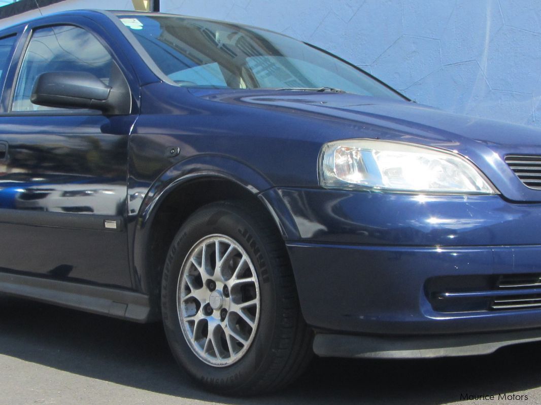 Opel Astra in Mauritius