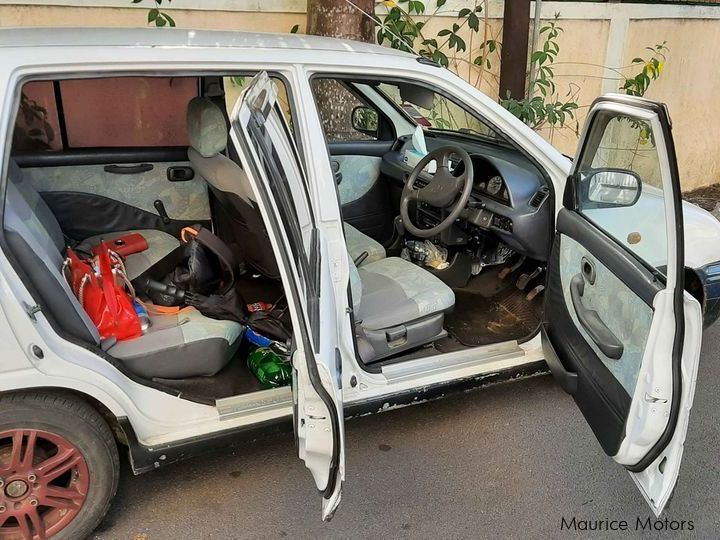 Perodua 850GX in Mauritius