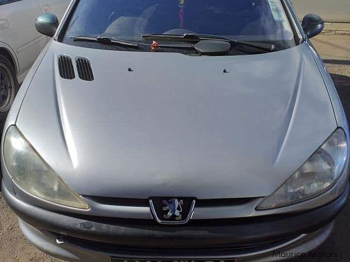 Peugeot 1.6l 16v XT prémium in Mauritius