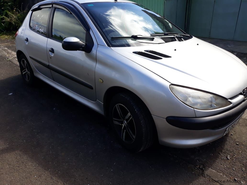 Peugeot 206 in Mauritius