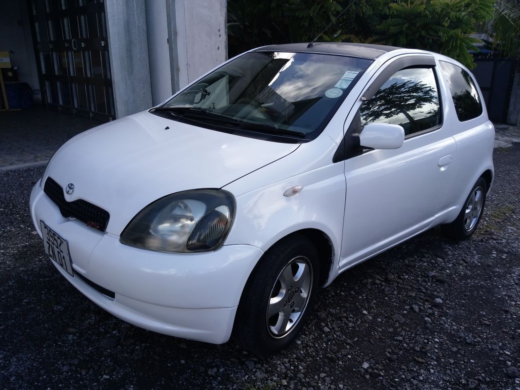 Toyota Vitz in Mauritius