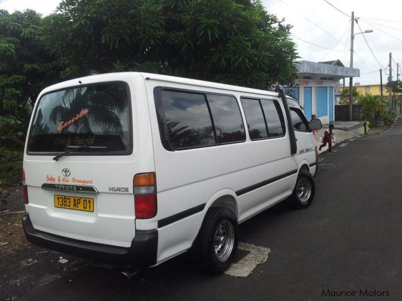 Used Toyota hiace 2001 hiace for sale mt blanche Toyota hiace sales