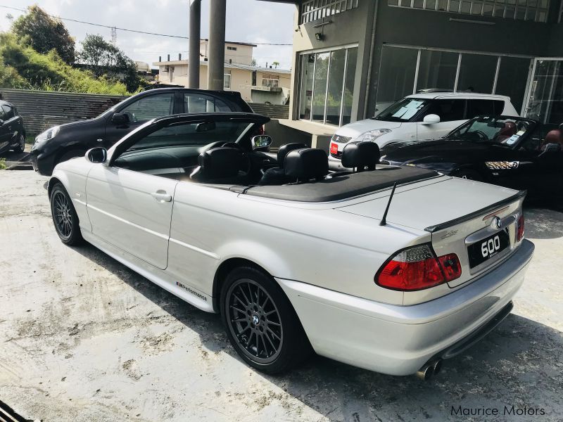 BMW 320i E46 MSPORT CONVERTIBLE 6 CYLINDER in Mauritius