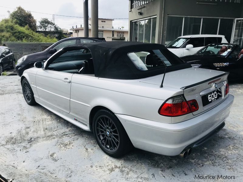 BMW 320i E46 MSPORT CONVERTIBLE 6 CYLINDER in Mauritius