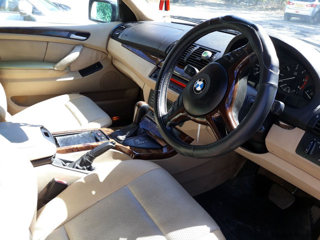 BMW X5 3.0d Turbo in Mauritius