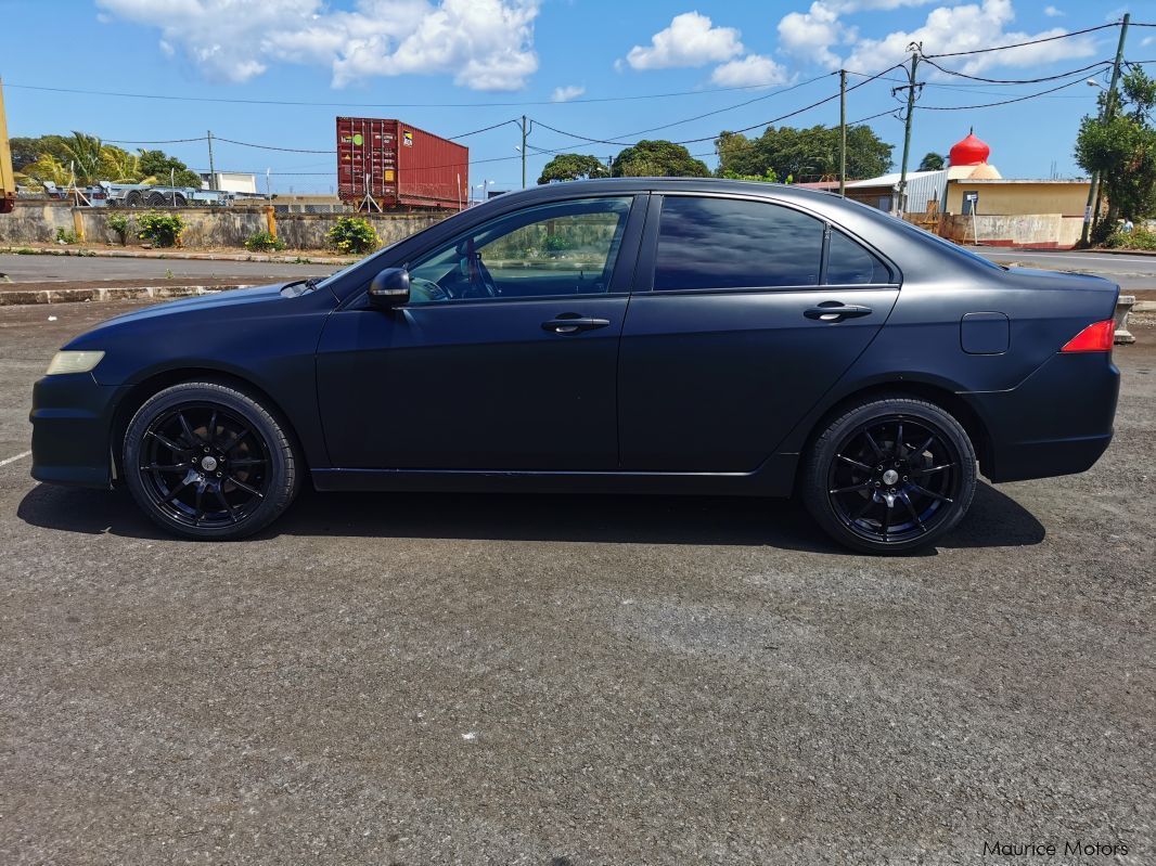 Honda Accord in Mauritius