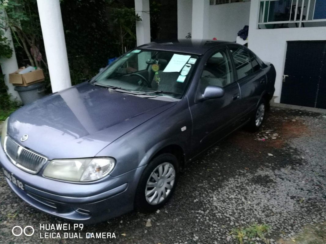 Nissan Almera N16 in Mauritius