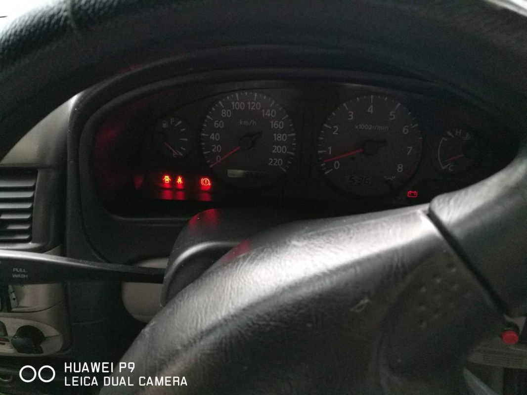 Nissan Almera N16 in Mauritius