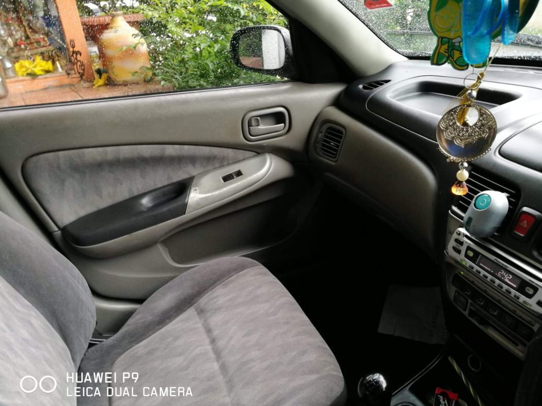 Nissan Almera N16 in Mauritius