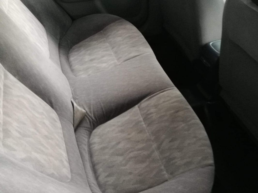 Nissan Almera N16 in Mauritius