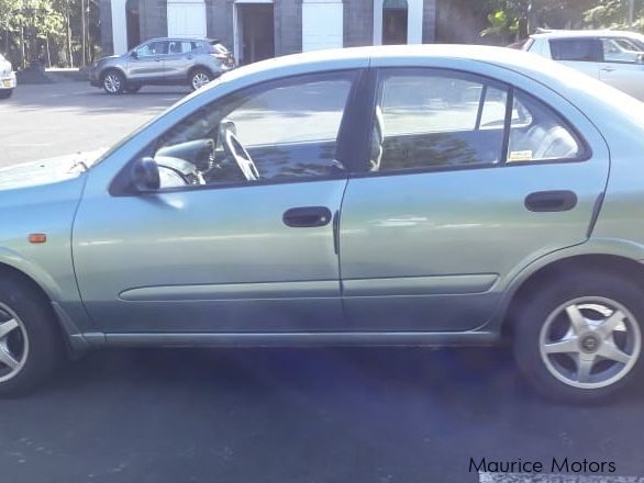 Nissan Sunny in Mauritius