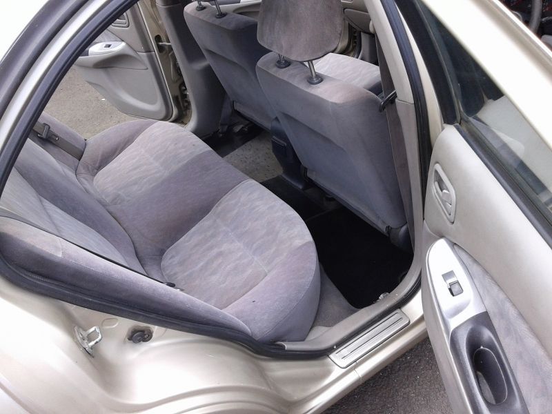 Nissan Sunny N16 in Mauritius