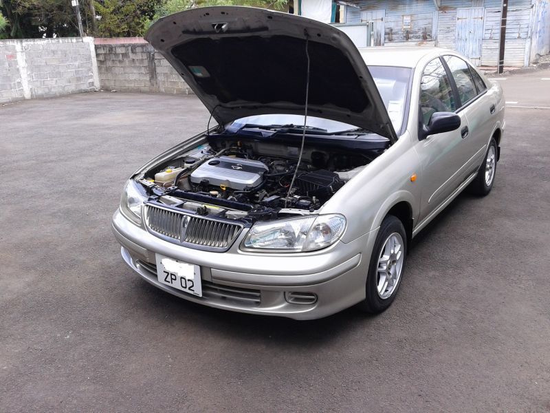 Nissan Sunny N16 in Mauritius