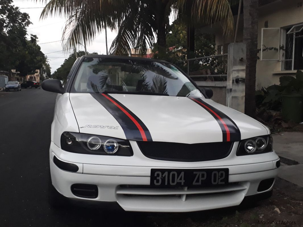 Nissan Sunny b15 in Mauritius