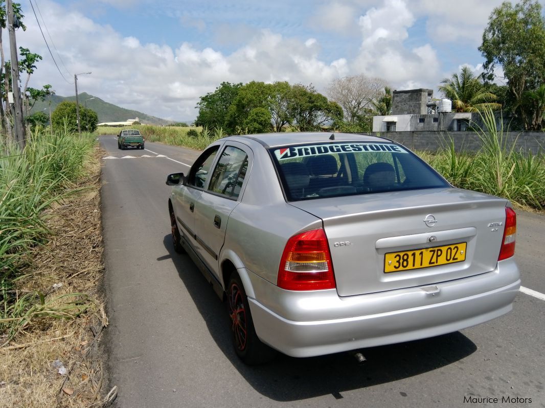 Opel Astra MOTEUR TOYOTA 5a  essence in Mauritius