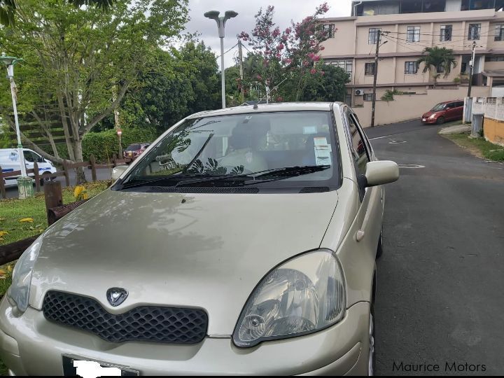 Used Toyota Vitz 2002 Vitz for sale La Flora Toyota Vitz sales