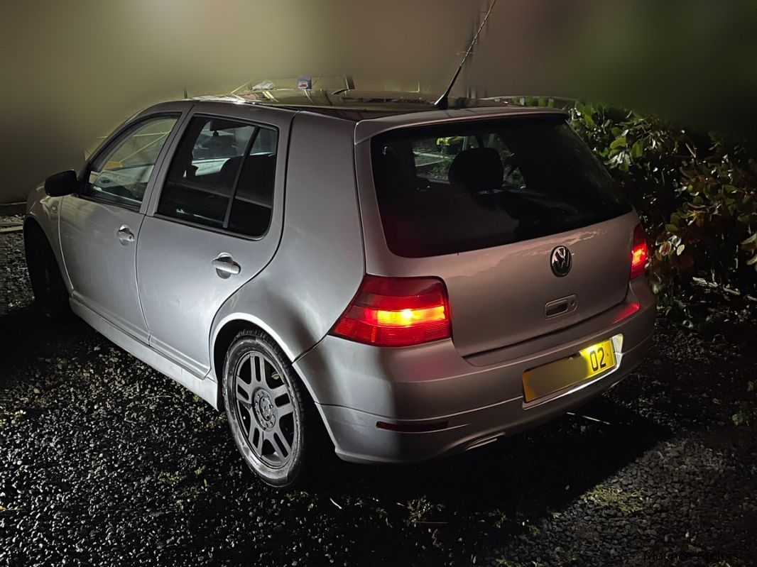 Volkswagen Golf 4 in Mauritius