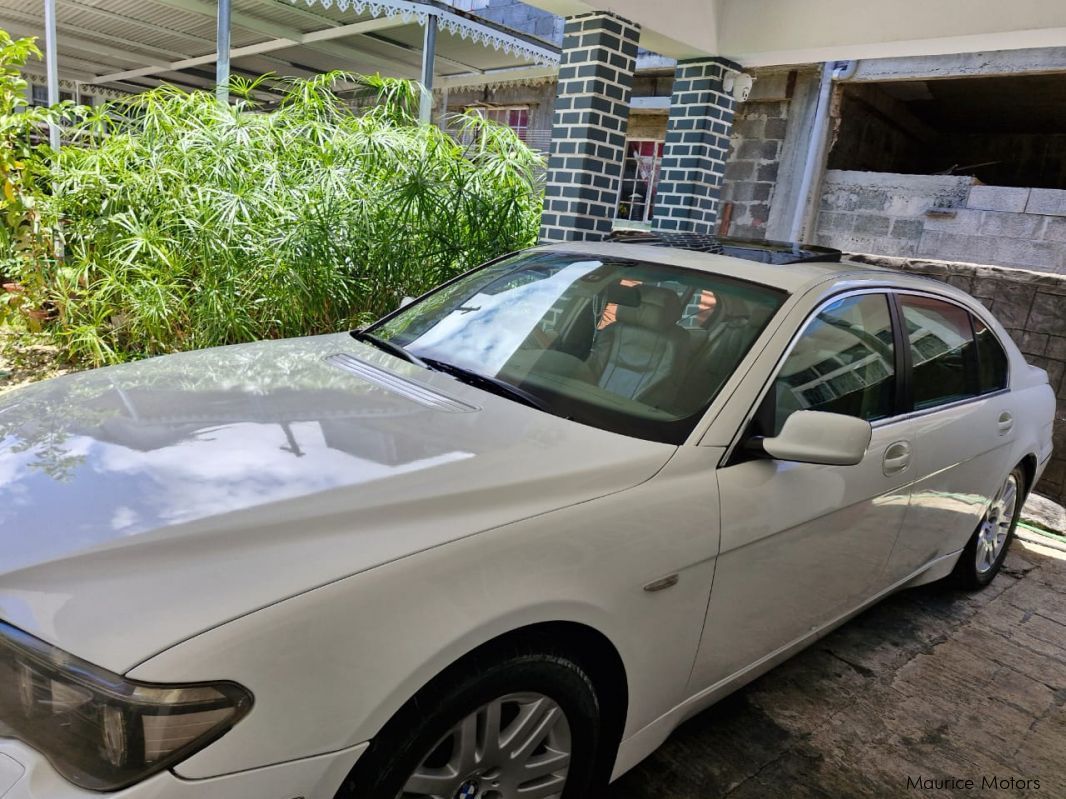BMW 745li in Mauritius