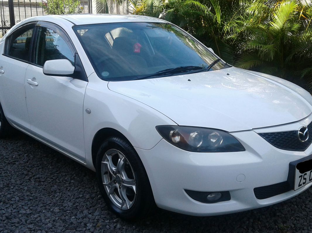 Mazda Axela in Mauritius