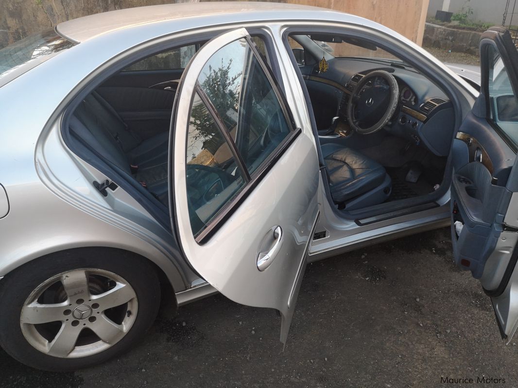 Mercedes-Benz E240 in Mauritius