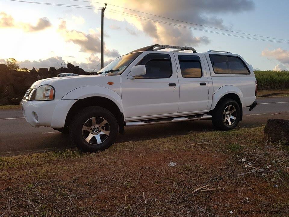 Nissan Hardbody Predator in Mauritius