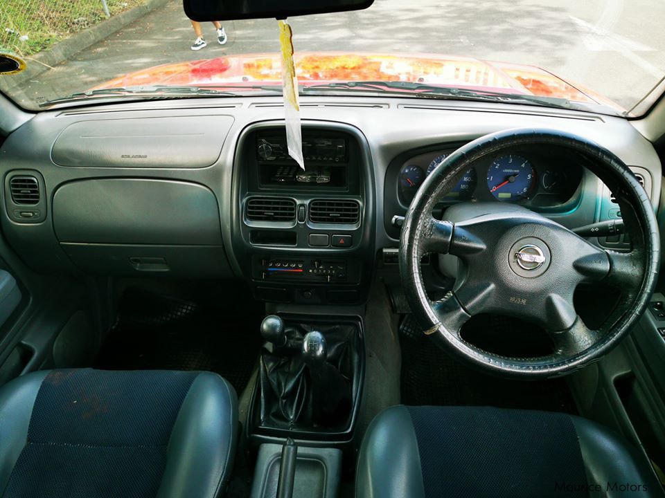 Nissan Hardbody in Mauritius