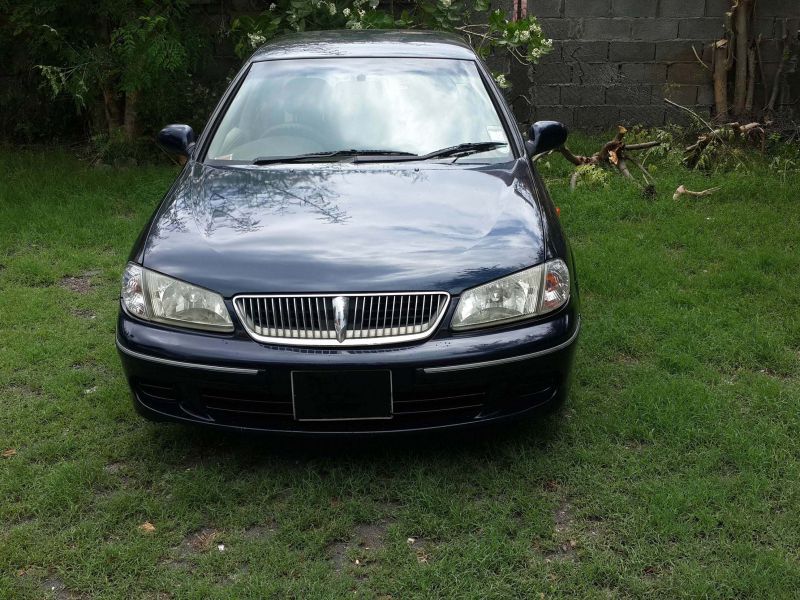 Nissan super saloon