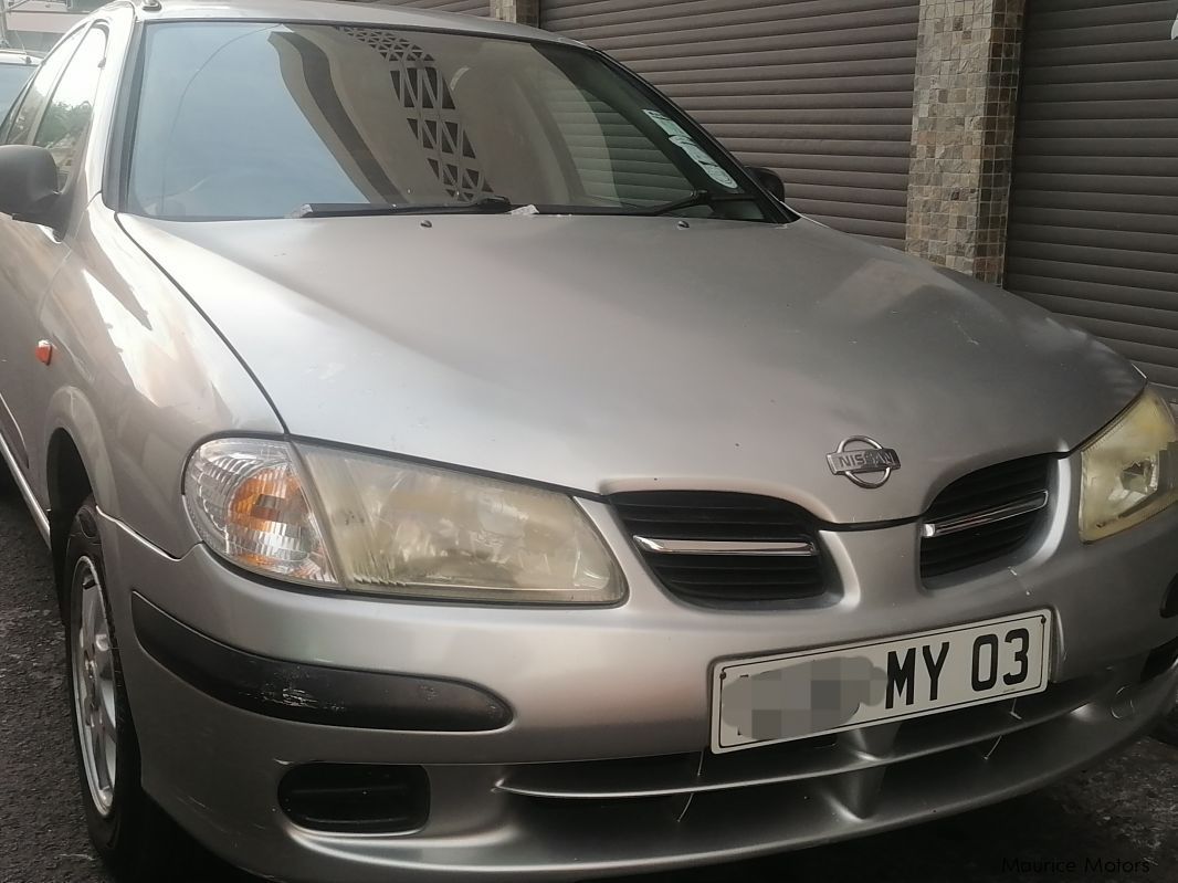 Nissan Sunny N16 in Mauritius