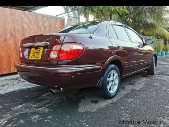 Nissan Sunny n16 in Mauritius