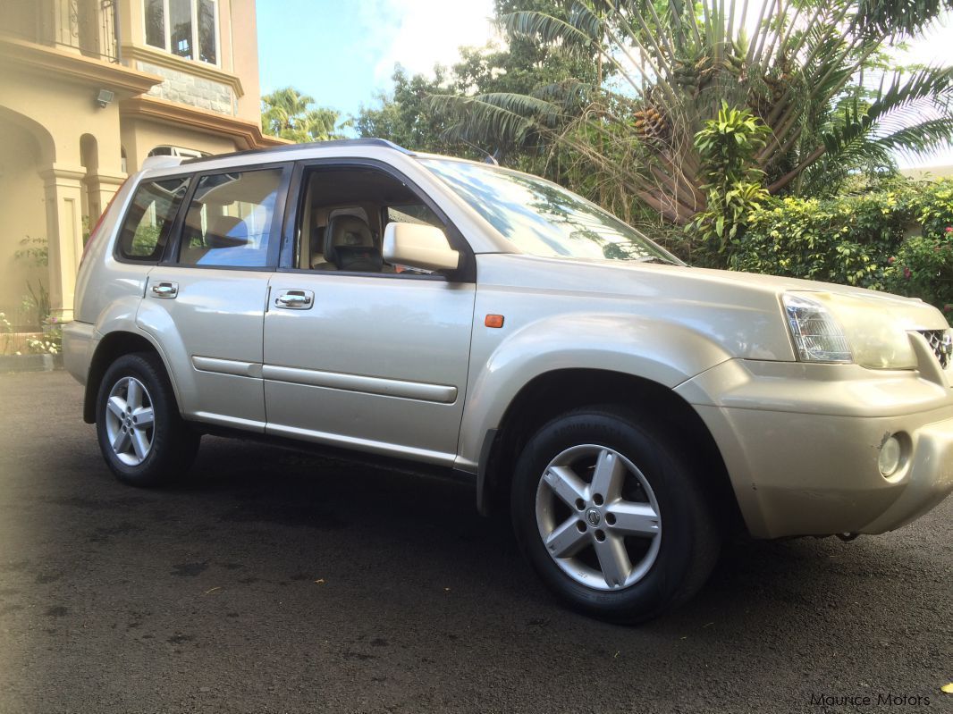 Used Nissan xtrail 2003 xtrail for sale Curepipe Nissan xtrail sales Nissan xtrail