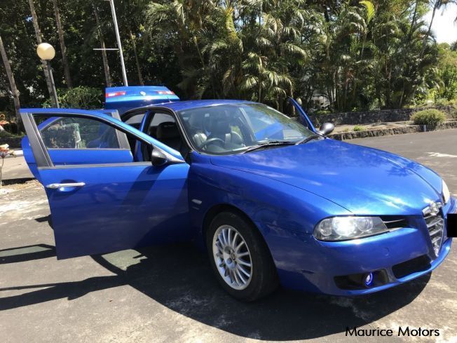 Alfa Romeo 156 - TWIN SPARK GUIGIARO - LEATHER SEATS in Mauritius