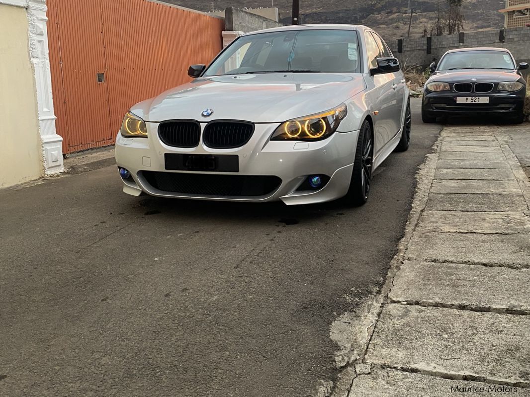 BMW 525i in Mauritius