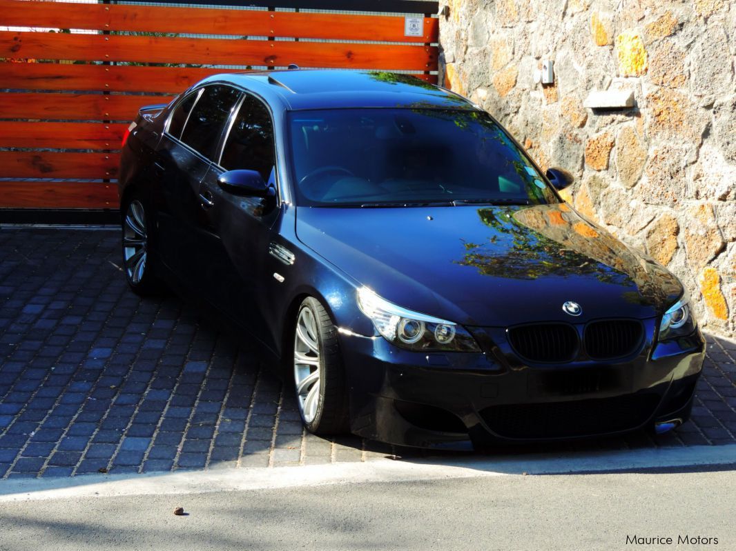 BMW 545i in Mauritius